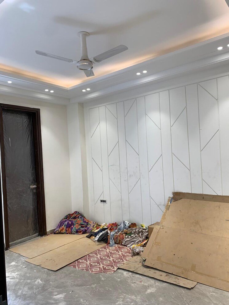 Bedroom, greater kailash ii 4 Bedroom 250 Sq.Yd. Builder Floor In Greater Kailash ii Delhi 8980503