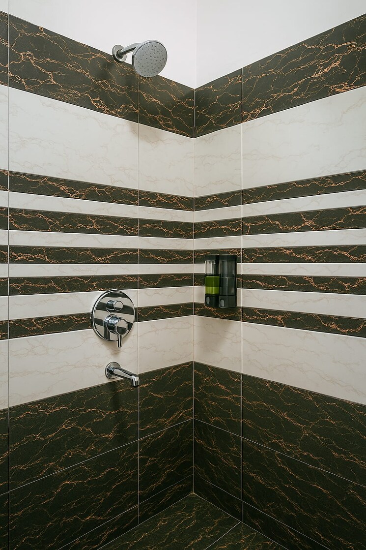 Bathroom, mahmoorganj 2 Bedroom 1400 Sq.Ft. Builder Floor In Mahmoorganj Varanasi 8980492