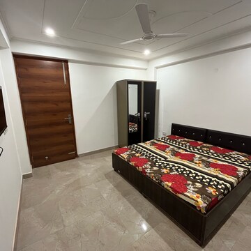 Room in  Pg at Sector 38 – for Rent