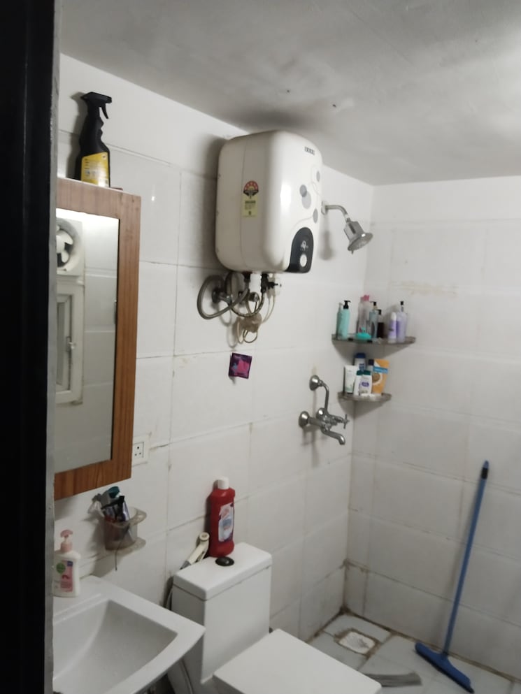 Bathroom, homes-121 2 Bedroom 945 Sq.Ft. Apartment In Sector 121 Noida 8980570