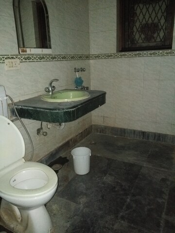 Bathroom in 3 BHK Builder Floor at Shivalik Colony – for Rent