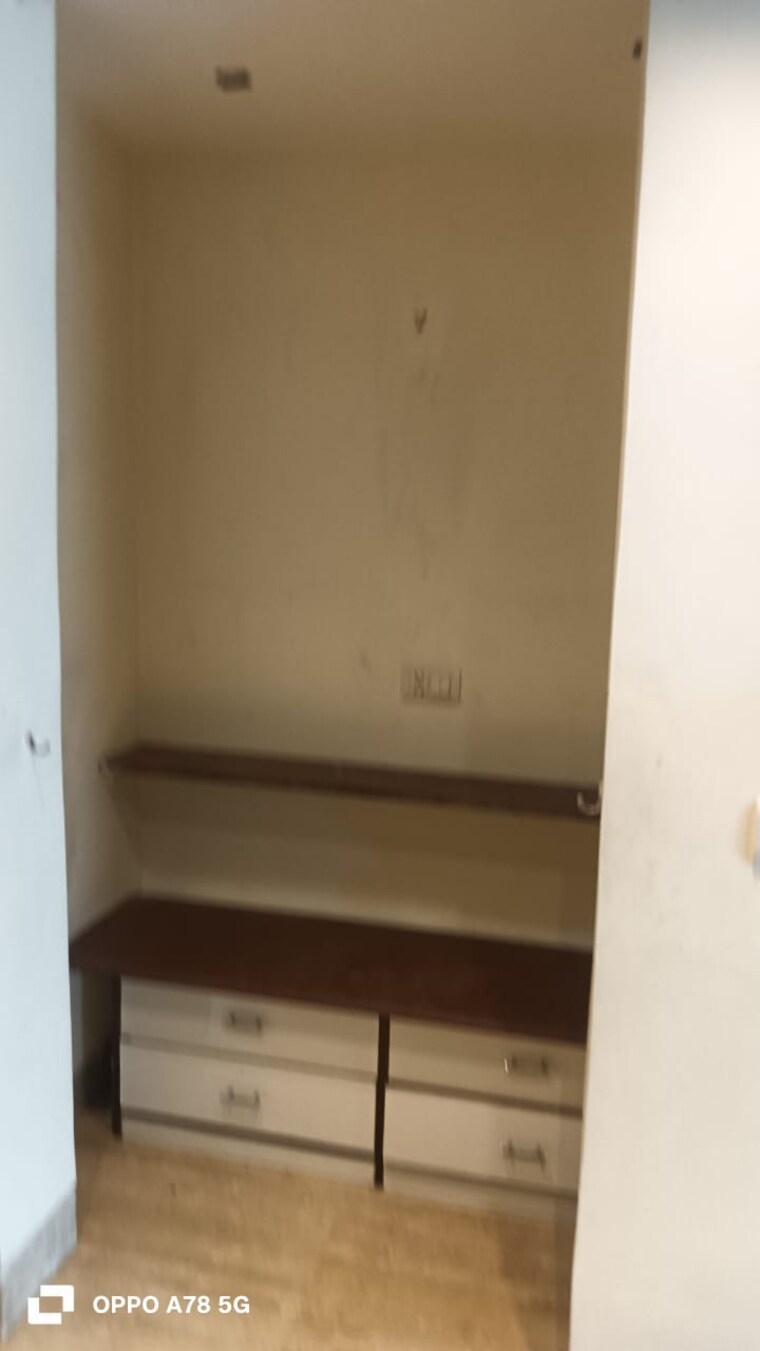 undefined, new friends colony 5 Bedroom 500 Sq.Yd. Independent House In New Friends Colony Delhi 8980583