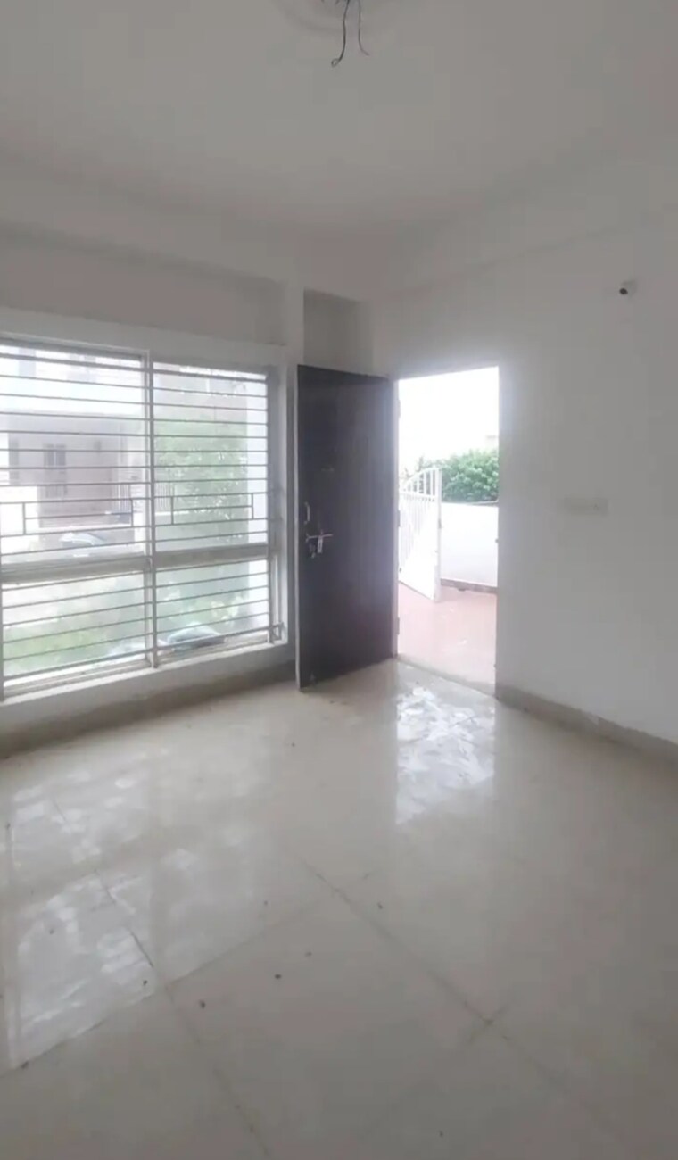 Room, katara hills 3 Bedroom 900 Sq.Ft. Independent House In Katara Hills Bhopal 8980598