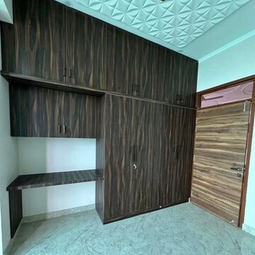 Room in 3 BHK Apartment at Vaishali Nagar – for Rent