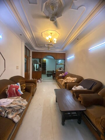 Living Room in 3.5 BHK Builder Floor at Shivalik Colony – for Rent