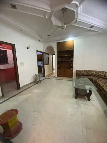 Living Room in 3.5 BHK Builder Floor at Shivalik Colony – for Rent