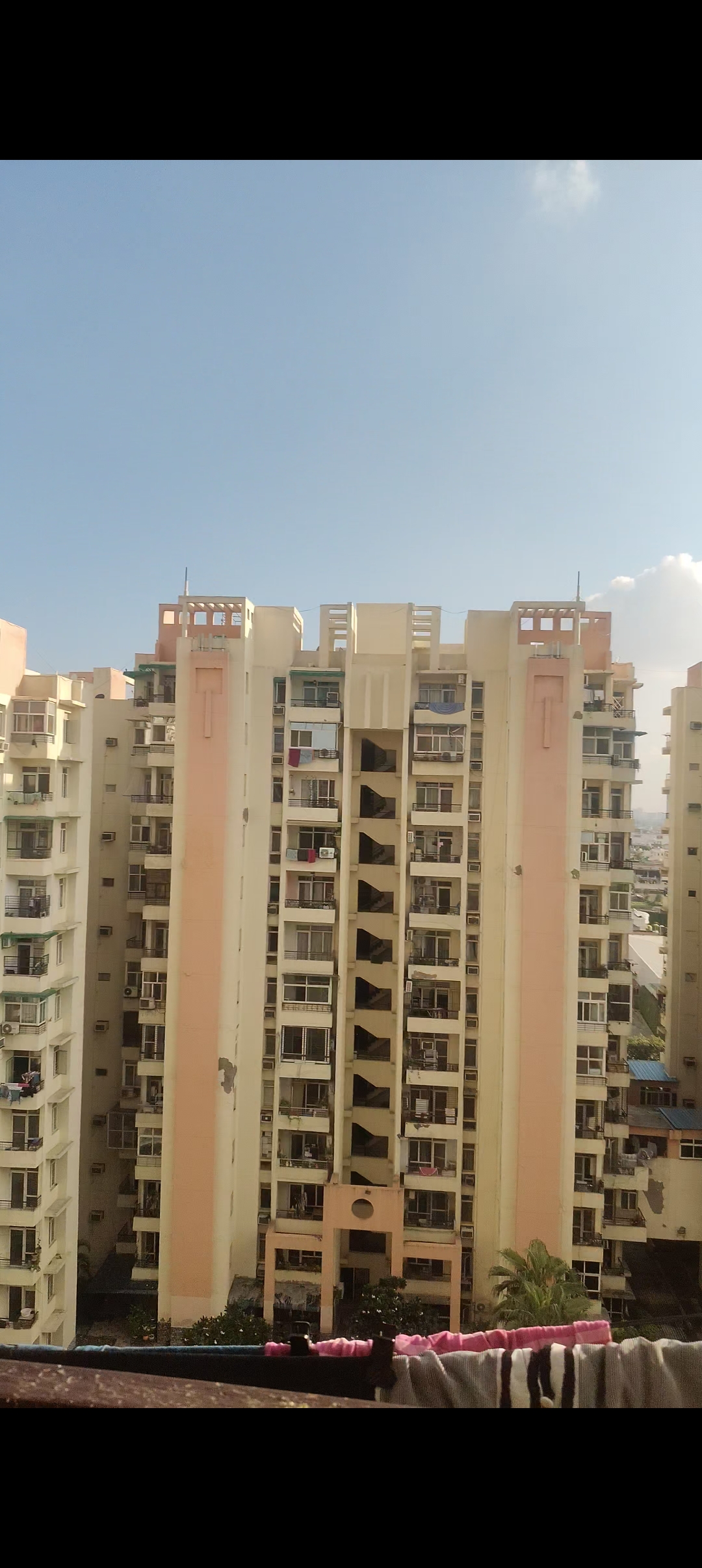 2 BHK 980 Sq.Ft. Apartment in Proview Officer City