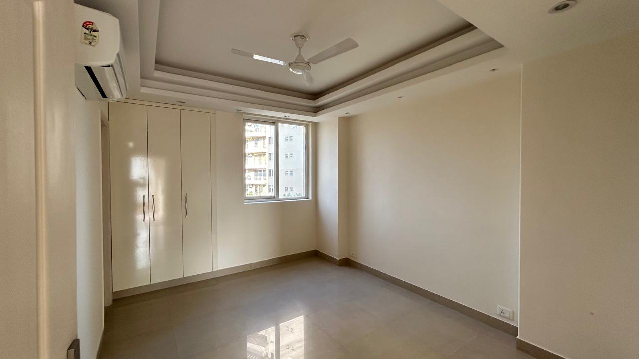 4 BHK + Servant Room 2724 Sq.Ft. Apartment in Anant Raj Maceo