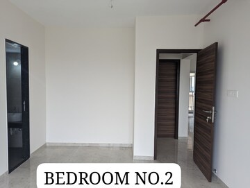 Room in 3 BHK Apartment at K Raheja Reserve, Mohammadwadi – for Rent