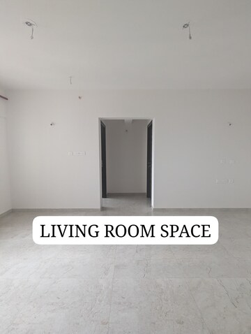 Room in 3 BHK Apartment at K Raheja Reserve, Mohammadwadi – for Rent