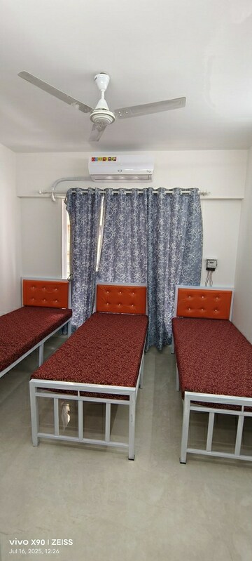 Living Room in  Pg at Andheri West – for Rent