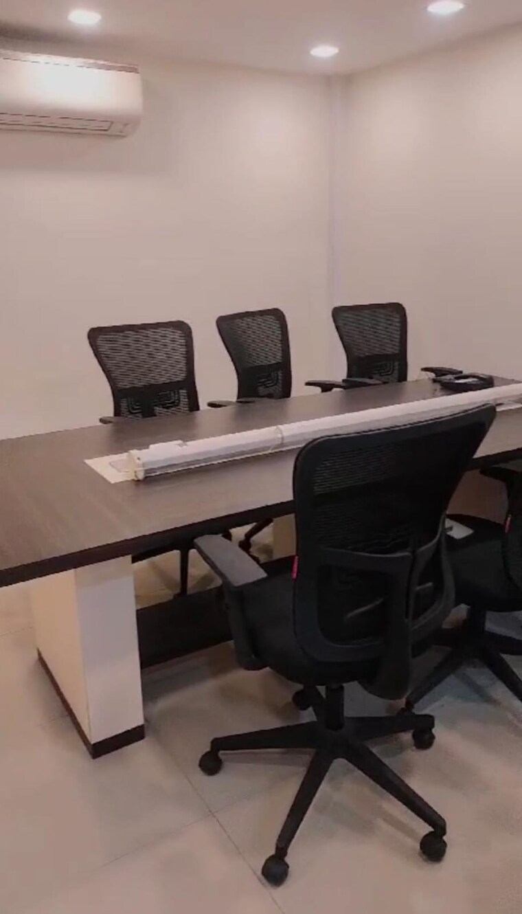 Team Area, camac street Commercial Office Space 1310 Sq.Ft. In Camac Street Kolkata 8980784