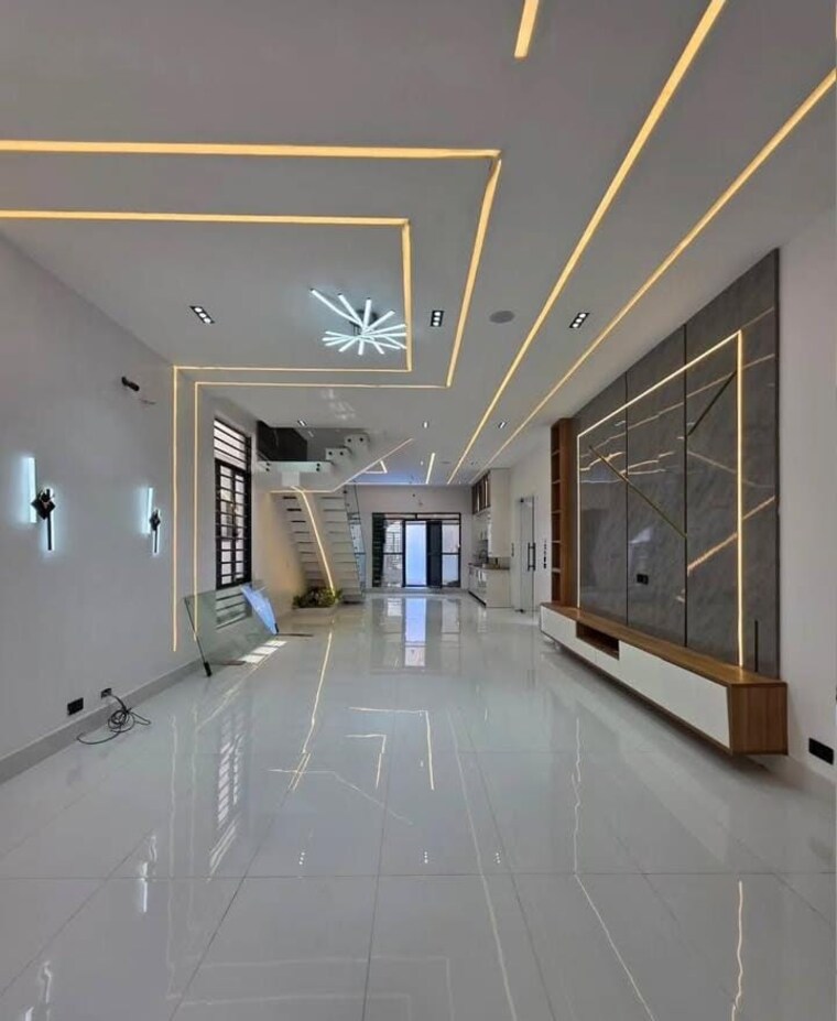 Living Room, sector 30 3.5 Bedroom 3330 Sq.Ft. Builder Floor In Sector 30 Faridabad 8980796