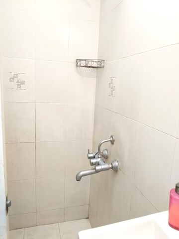 Bathroom in 3 BHK Apartment at Matunga West – for Rent