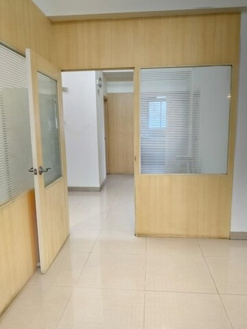 Room in 3 BHK Apartment at Matunga West – for Rent