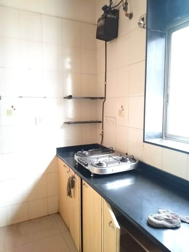 Kitchen, matunga west 3 Bedroom 1000 Sq.Ft. Apartment In Matunga West Mumbai 8980817