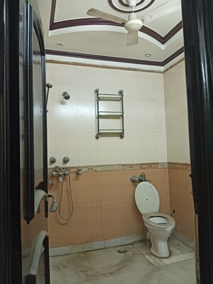 Bathroom in 4 BHK Builder Floor at Krishna Nagar – for Sale