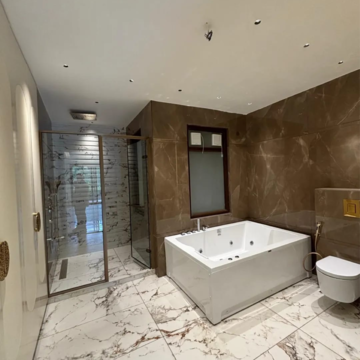 Team Area in 4 BHK Builder Floor at Greater Kailash ii – for Sale