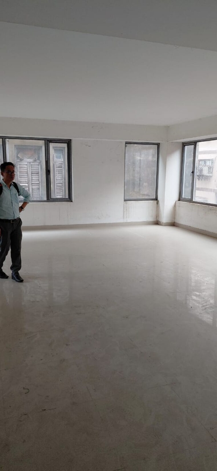 Room, bbd bagh Commercial Office Space 1766 Sq.Ft. In Bbd Bagh Kolkata 8980834