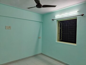 Room in 1 BHK Apartment at Kirtikar CHS, Ganeshwadi – for Sale