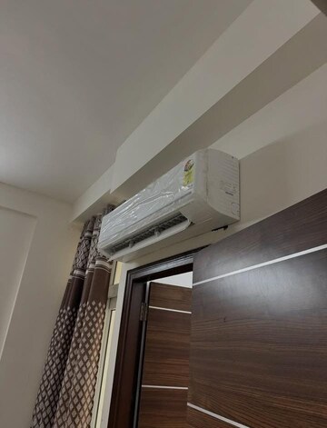 Staircase in 2.5 BHK Builder Floor at Sector 32 – for Rent
