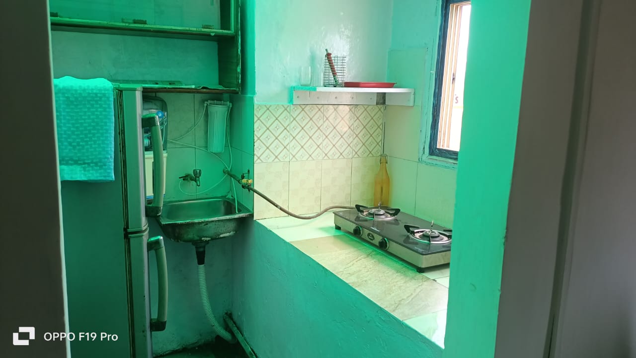 1 Rk  400 Sq.Ft. Apartment in Arun Vihar Sector 37