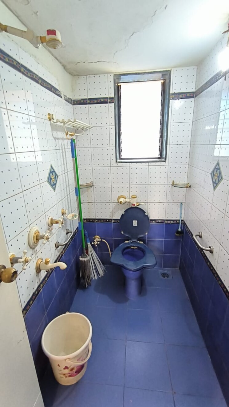 Team Area, salvation-chs 2.5 Bedroom 1100 Sq.Ft. Apartment In Dadar West Mumbai 8980983