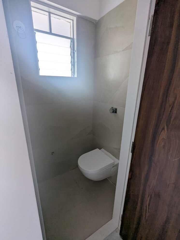 Bathroom, ghantali Studio 340 Sq.Ft. Apartment In Ghantali Thane 8980961