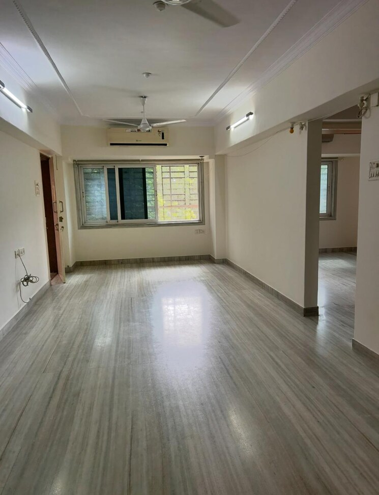 Room, vile parle east 2 Bedroom 750 Sq.Ft. Apartment In Vile Parle East Mumbai 8980972