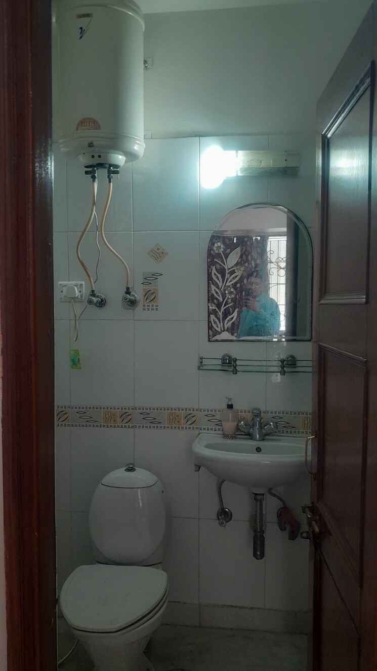 Living Room, ss-mayfield-gardens 3 Bedroom 1500 Sq.Ft. Builder Floor In Sector 51 Gurgaon 8980988