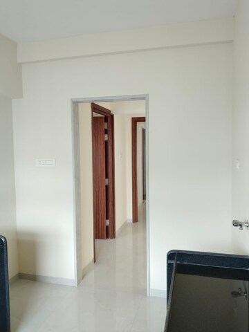 Room in 3 BHK Apartment at BDL Hresa, Chembur – for Rent