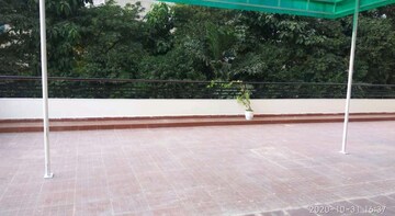 Swimming Pool in 3.5 BHK Apartment at Abhinandan CGHS, Sector 51 – for Rent