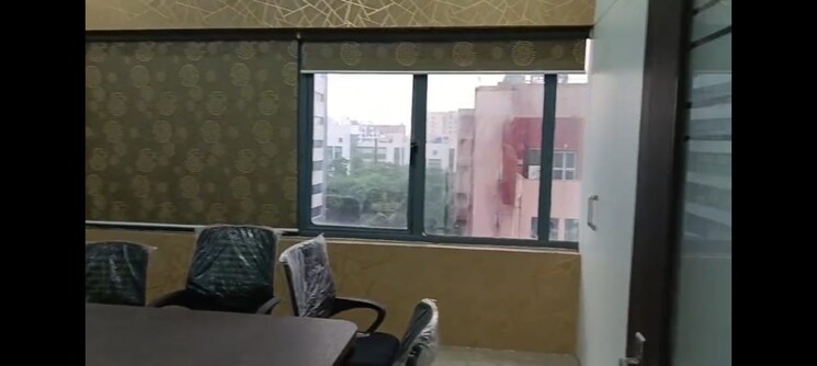  Parking, salt lake sector v Commercial Office Space 2650 Sq.Ft. In Salt Lake Sector V Kolkata 8980999