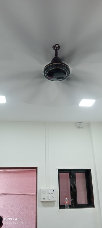 Room in 1 RK Apartment at Elizabeth Apartments, Parel – for Rent