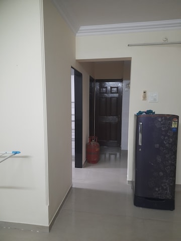 Room in 3 BHK Apartment at P S Queens Bliss, Seawoods – for Rent