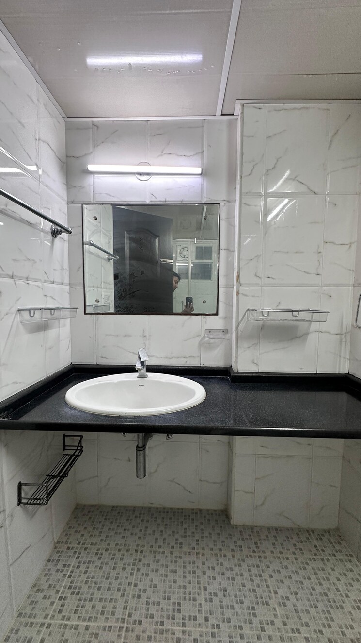 Bathroom, shriram-summitt 2 Bedroom 1200 Sq.Ft. Apartment In Electronic City Phase I Bangalore 8981117