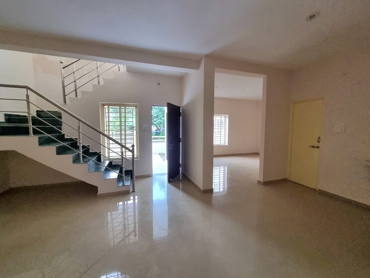 Room, fasttrack-heavens-life 4 Bedroom 1500 Sq.Ft. Independent House In Katara Hills Bhopal 8981136