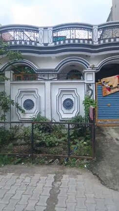3 BHK + Pooja Room,Servant Room,Study Room Independent House For Sale in Defence Colony