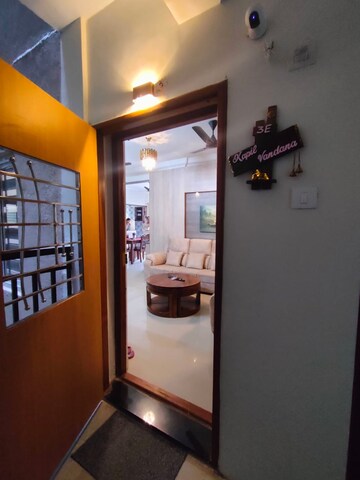 Furnished Amenities in 2 BHK Apartment at Jains Aashraya, Bannerghatta – for Rent