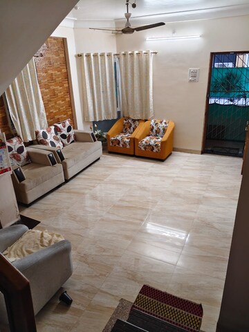 4 BHK Independent House For Rent in Sahajanand Society