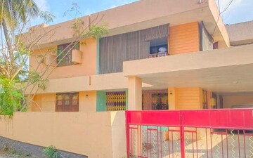 5 BHK Independent House For Sale in Vazhuthacaud