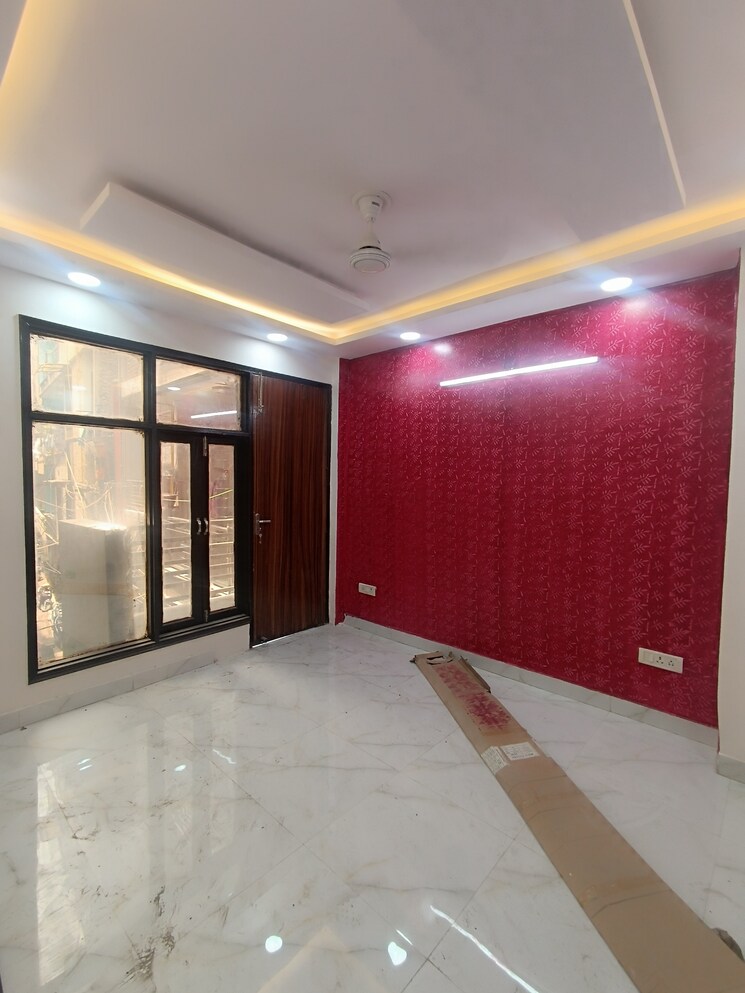 Room, govindpuri 3 Bedroom 900 Sq.Ft. Builder Floor In Govindpuri Delhi 8981264