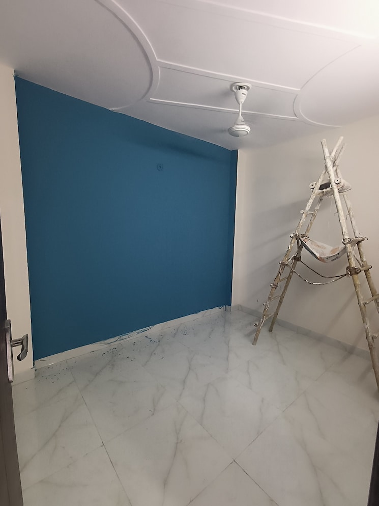 Room, govindpuri 3 Bedroom 900 Sq.Ft. Builder Floor In Govindpuri Delhi 8981264