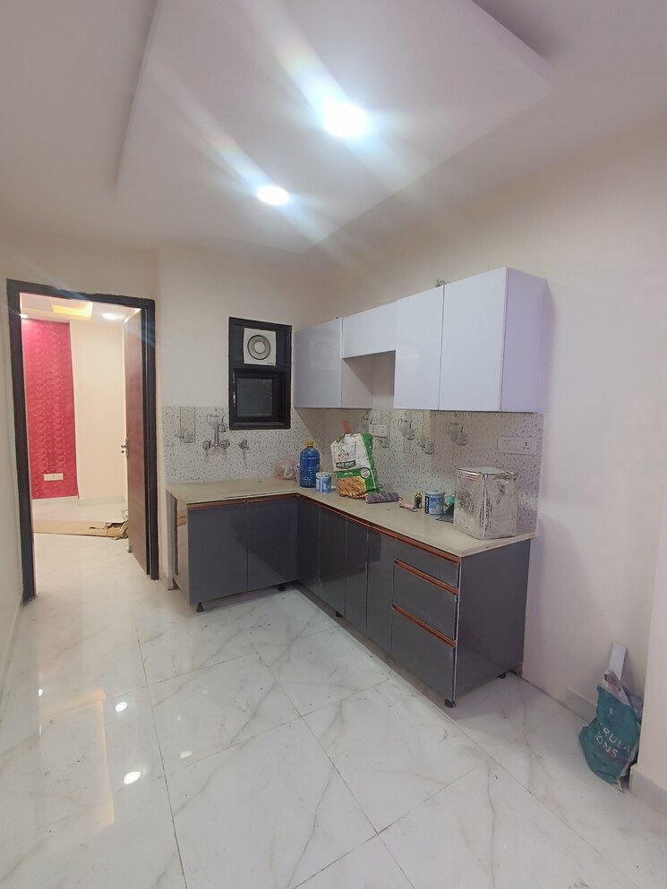 Kitchen, govindpuri 3 Bedroom 900 Sq.Ft. Builder Floor In Govindpuri Delhi 8981264