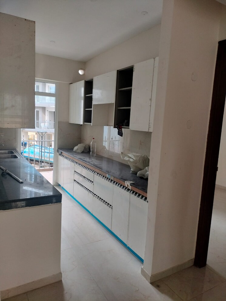 Kitchen, smart-world-gems 3.5 Bedroom 1494 Sq.Ft. Builder Floor In Sector 89 Gurgaon 8981307