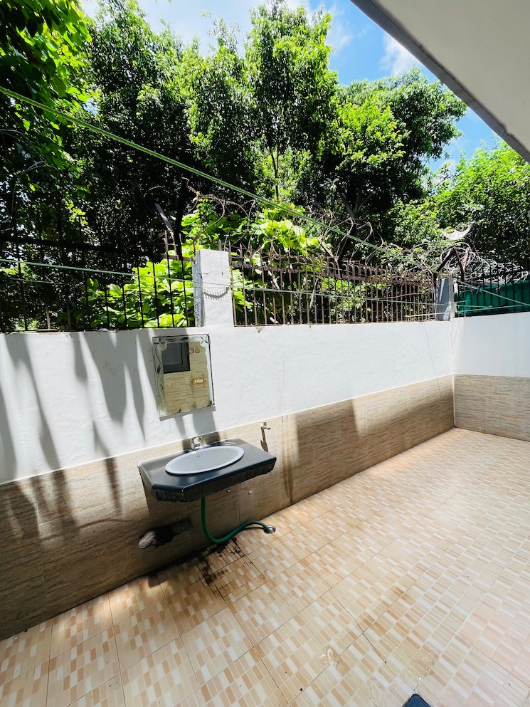 Balcony, sector 40 2 Bedroom 1480 Sq.Ft. Builder Floor In Sector 40 Gurgaon 8981353