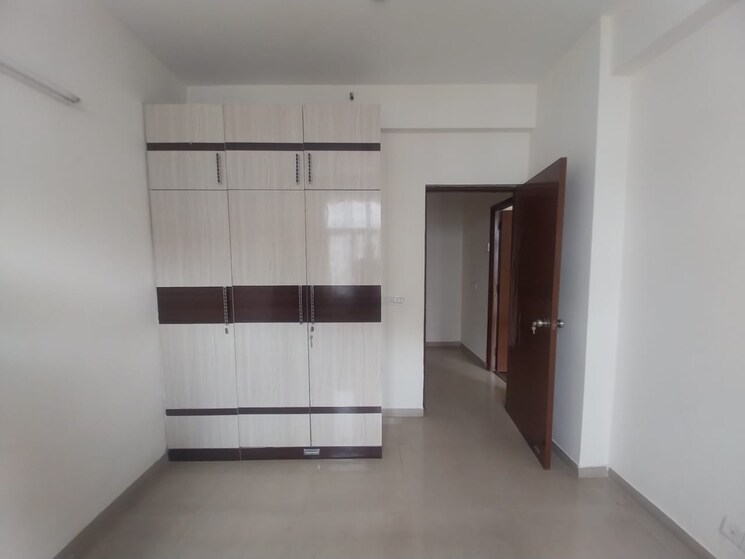 Room, mahagun-mywoods 2 Bedroom 960 Sq.Ft. Apartment In Sector 16c Greater Noida Greater Noida 8981350