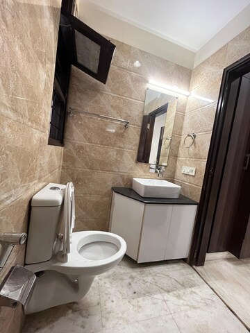 Bathroom in 3 BHK Builder Floor at Sector 57 – for Rent