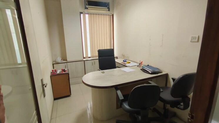Team Area, sector 2 Commercial Office Space 4000 Sq.Ft. In Sector 2 Noida 8981373