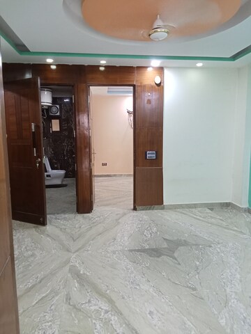 Room in 2 BHK Builder Floor at Arjun Nagar – for Rent